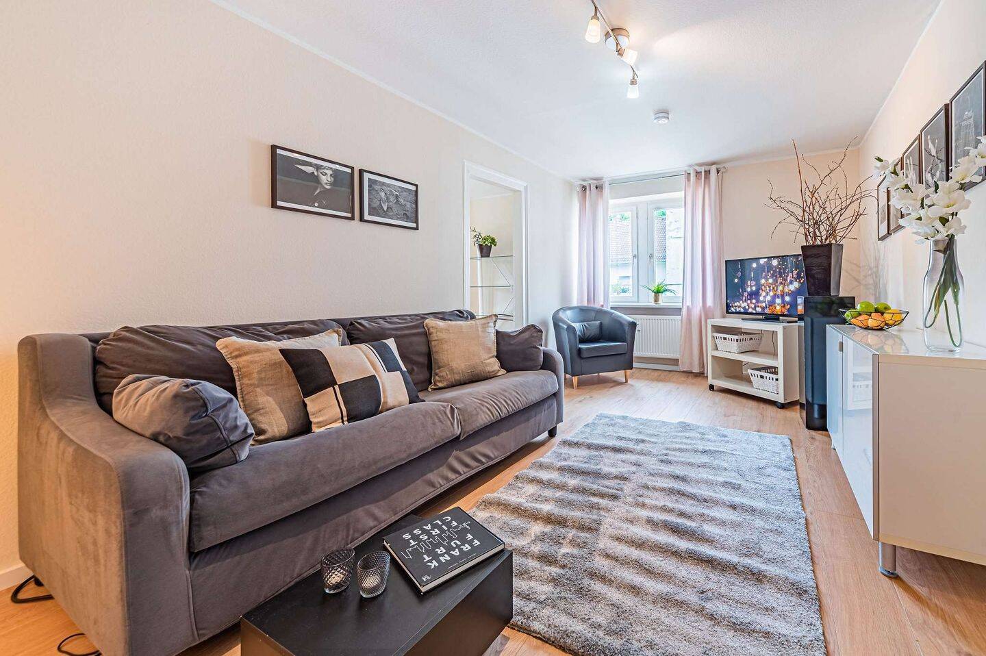 Möblierte Wohnung auf Zeit zu vermieten:, 60318 Frankfurt am Main (Innenstadt Nordend-Ost Nordend-West)