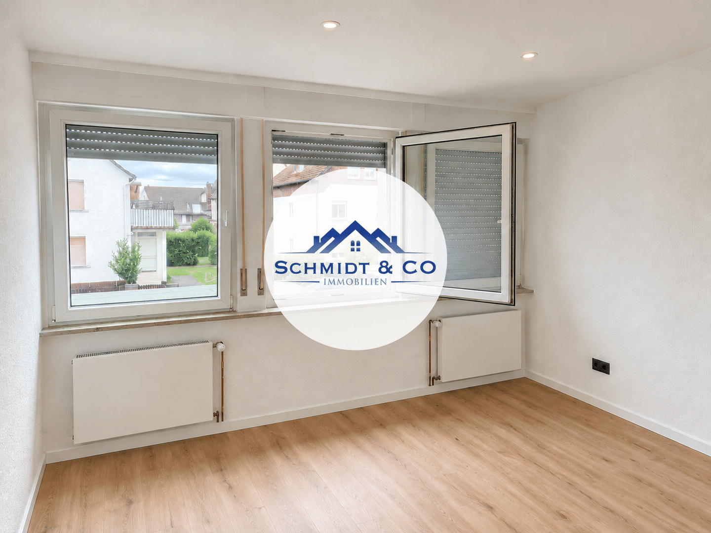 Charmante 3-Zimmer-Wohnung | Komplett renoviert | Schmidt & Co. Immobilien, 64859 Eppertshausen