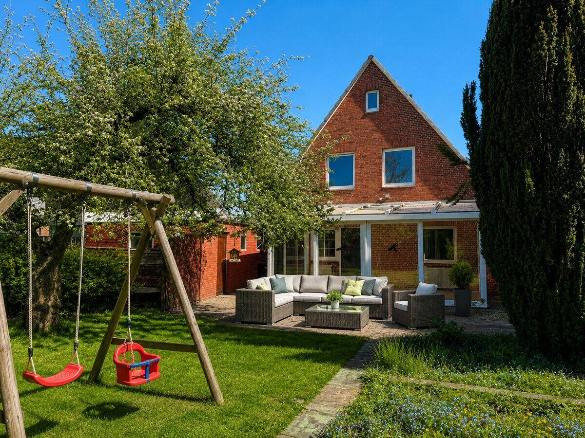 Ihr Zuhause auf 173 qm, mit 6 Zimmern und Wintergarten in 25348 Glückstadt – ideal für große Familien, 25348 Glückstadt