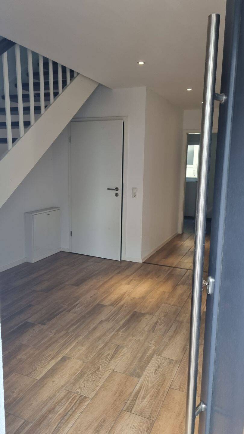 Schöne Doppelhaushälfte sucht neue Mieter, 39114 Magdeburg