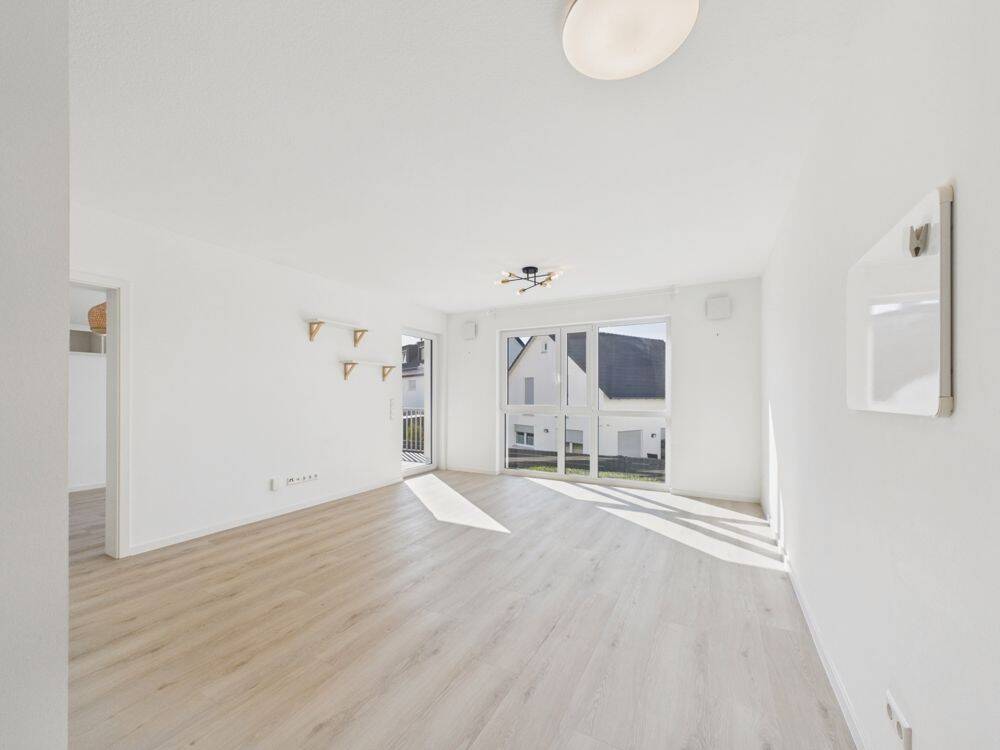 Wohnkomfort im Sonnenrain | Barrierefrei | Süd-Balkon |  TG-Stellplatz & Teilmöblierung, 74523 Schwäbisch Hall