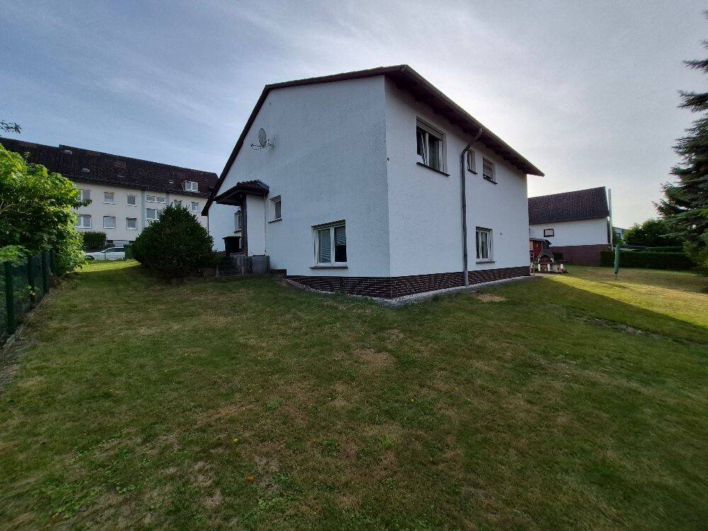 Viel Platz, viele Möglichkeiten – Einfamilienhaus mit 2 Wohneinheiten auf 998 m² Grundstück, 34123 Kassel (Bettenhausen Forstfeld Unterneustadt Waldau)