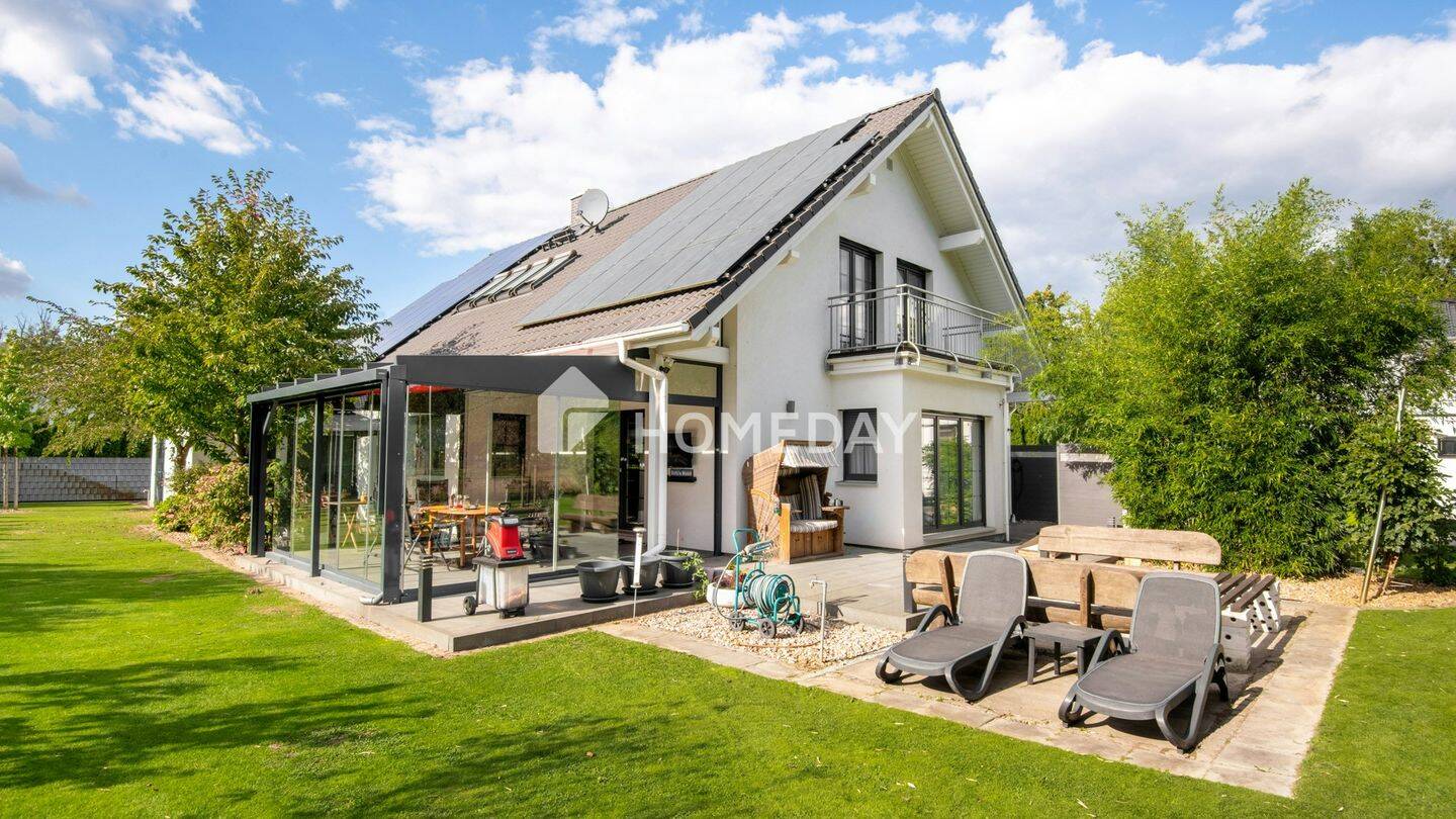 Hocheffizientes A+-Einfamilienhaus mit PV-Anlage, großem Speicher & Wallbox – Premium Standard, 13591 Berlin (Spandau Falkenhagener Feld Kolonie Gartenbauverein Staaken Staaken)