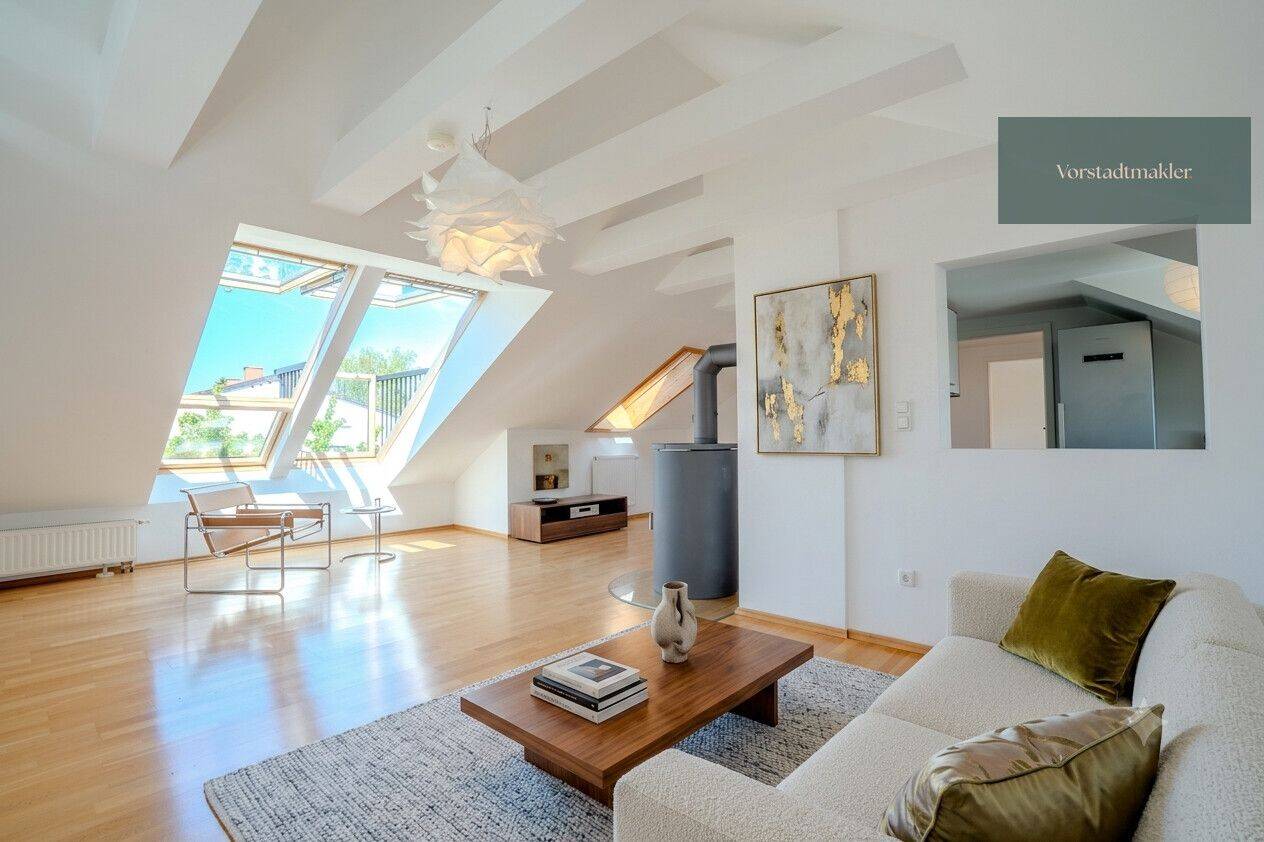 Helle & lichtdurchflutete 3-Zimmer-DG-Wohnung in grüner Bestlage von Ebersberg, 85560 Ebersberg