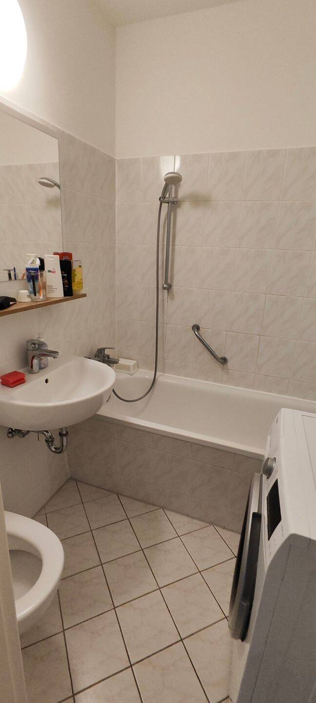 2-Zimmer-Wohnung in Leipzig-Schönefeld, 4347 Leipzig (Heiterblick Schönefeld Schönefeld-Abtnaundorf Schönefeld-Ost Thekla)
