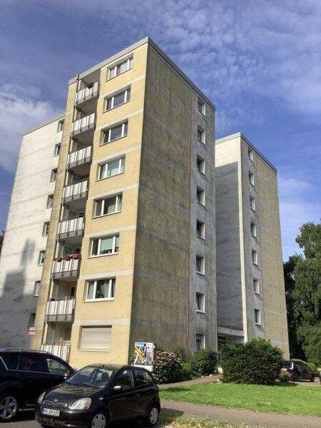 Geräumige 3 Zimmer mit Balkon in sehr verkehrsarmer Wohnlage, 45475 Mülheim an der Ruhr (Dümpten Mellinghofen Mitte-Ost)