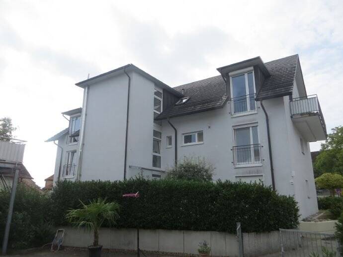 Sehr schöne 3-Zi.-Whg. mit Balkon, 78343 Gaienhofen