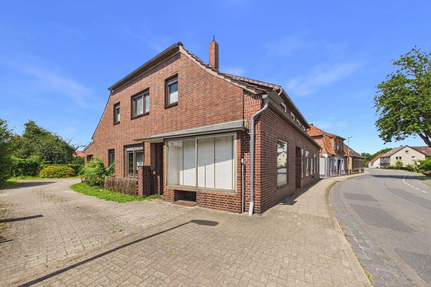 Gewerbe und (Mehrgenerationen-) Wohnen in Hodenhagen, 29693 Hodenhagen