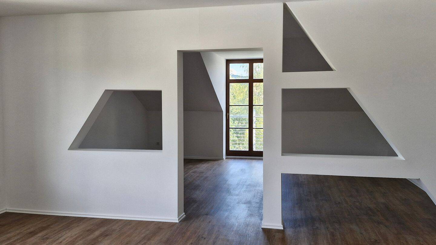 Erstbezug in attraktive 5-Raum-Wohnung 139 m² in Hohenfichte, 9573 Leubsdorf