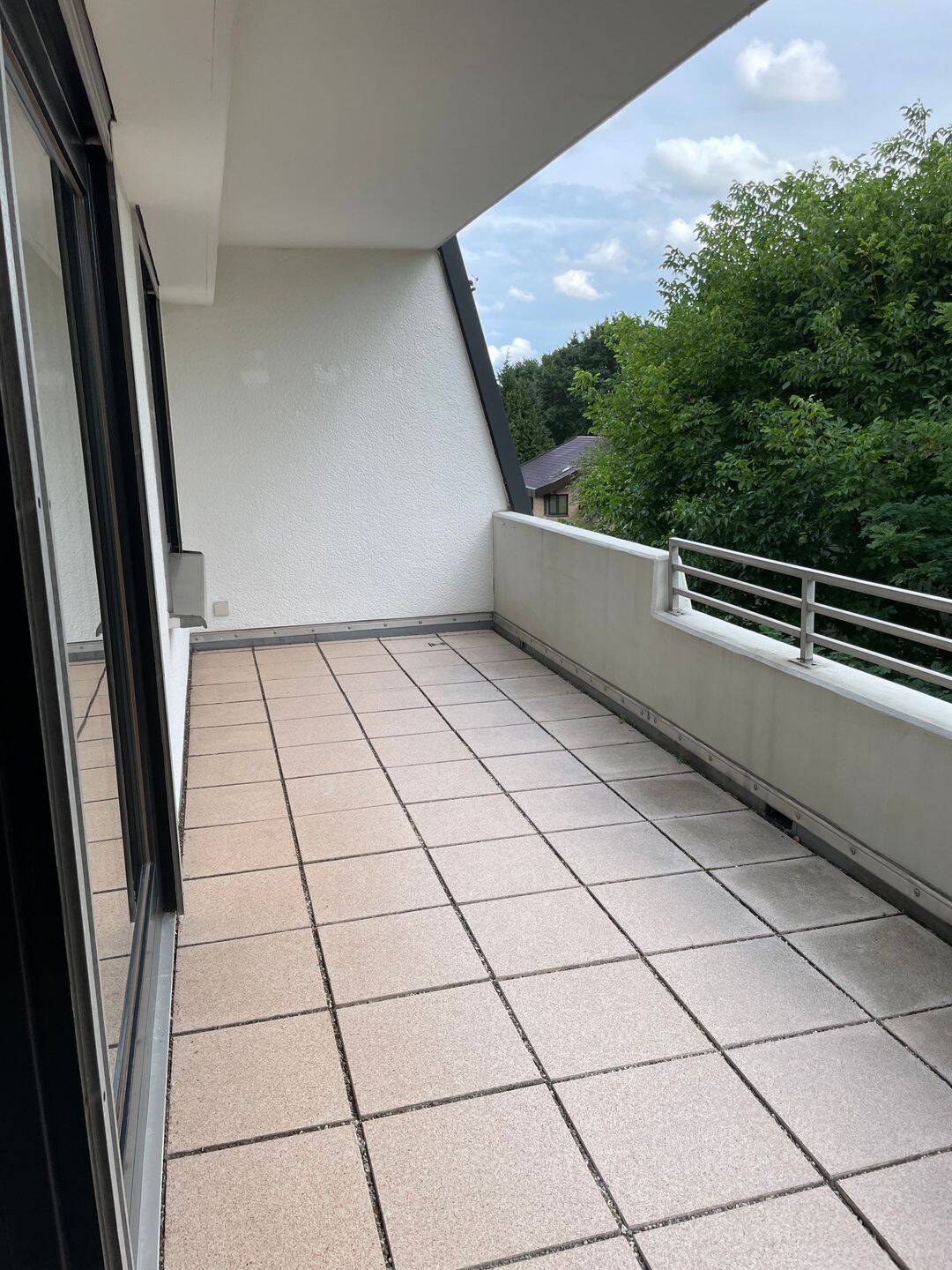 Wohnung mit Balkon (Nähe Dönche), 34134 Kassel (Niederzwehren Oberzwehren Süsterfeld/Helleböhn)