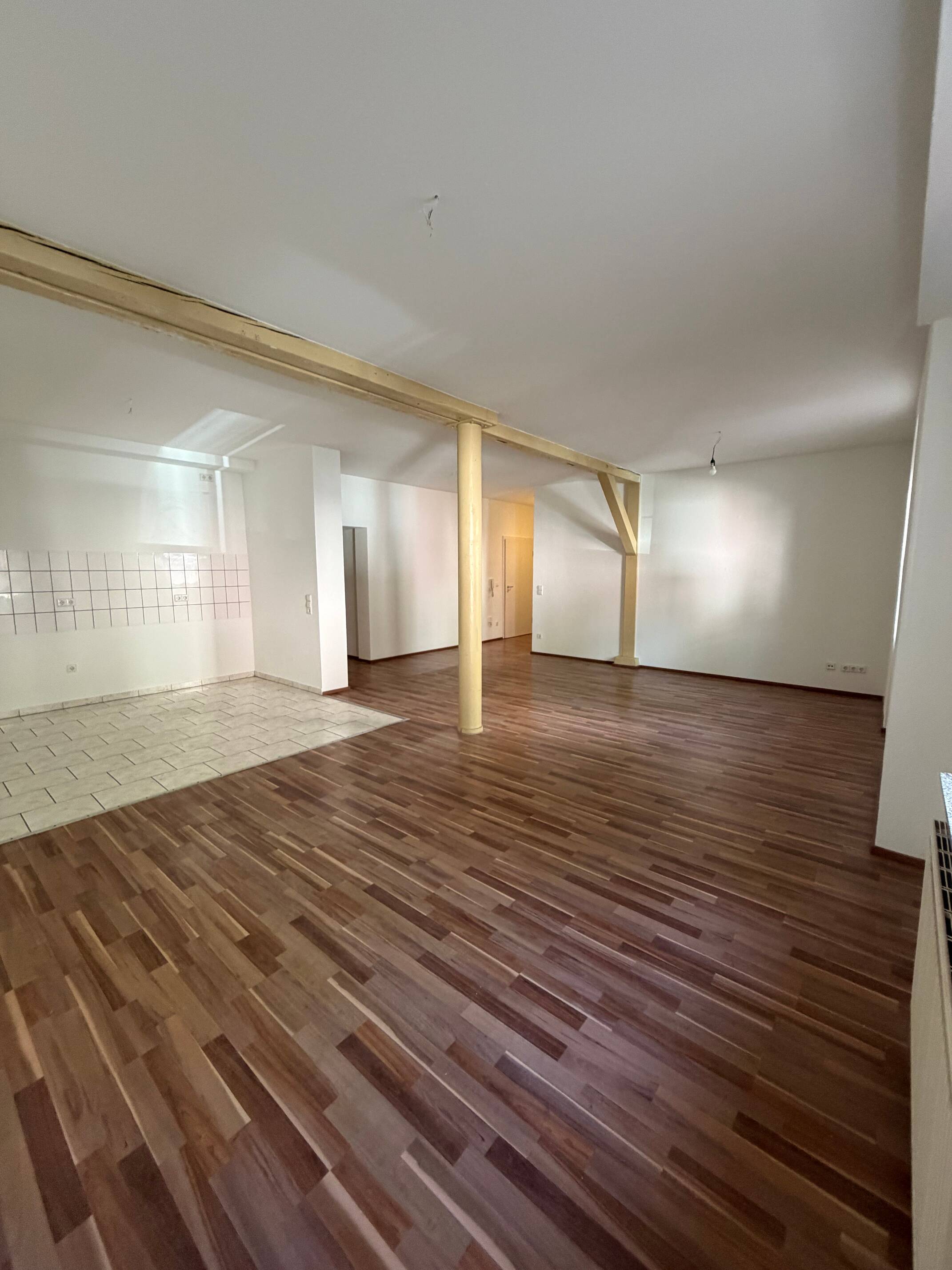 ✨Charmante 3-Zimmer Wohnung mit 105 qm in Rastatt zu vermieten!!, 76437 Rastatt