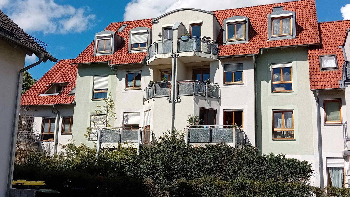 Schöne 2-Zi-ETW plus Studio und TG-Stellplatz in ER-Tennenlohe, 91058 Erlangen (Bruck Eltersdorf Erlangen-Süd Sebaldussiedlung Tennenlohe)
