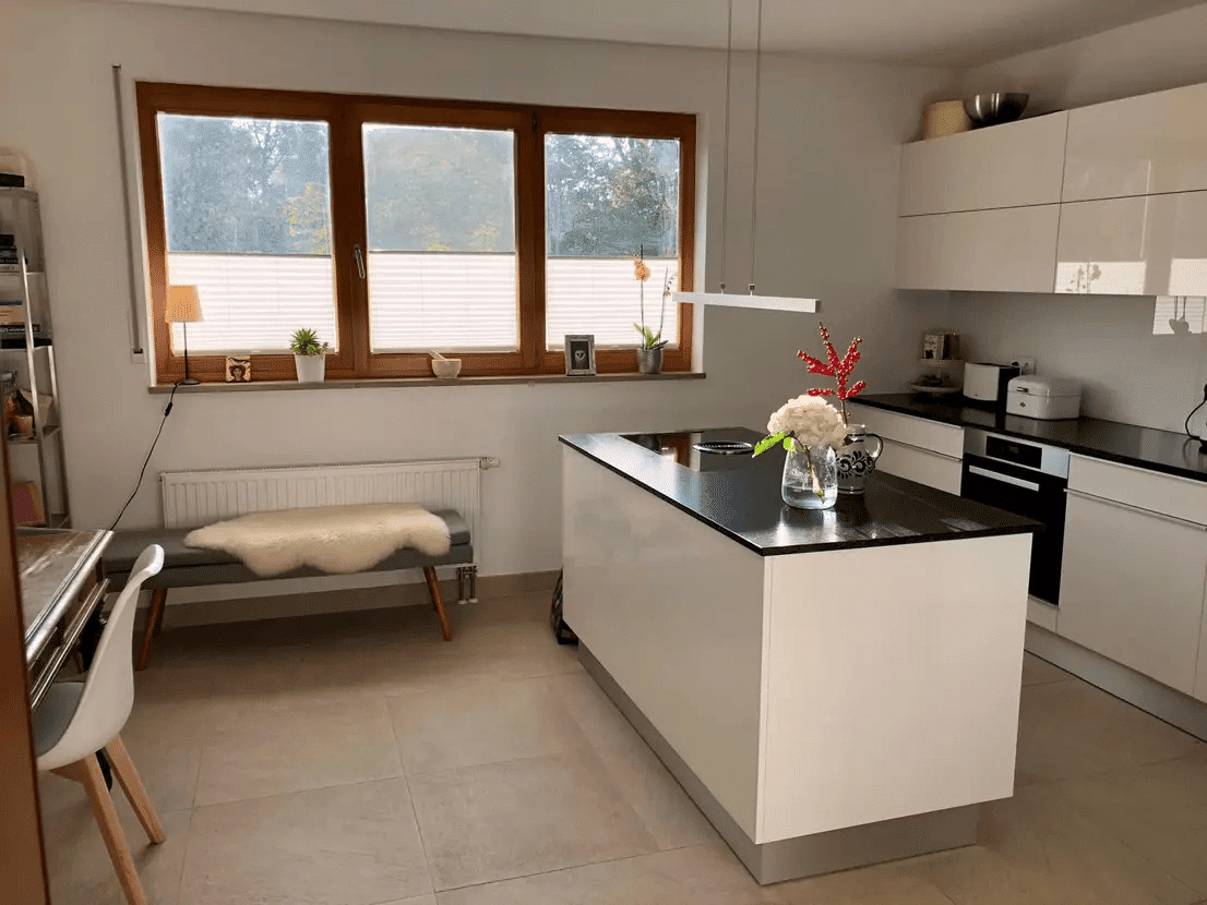 Geräumige Wohnung mit gehobener Ausstattung in Frankfurt Eschersheim, 60433 Frankfurt am Main (Bonames Dornbusch Eschersheim Frankfurter Berg Preungesheim)