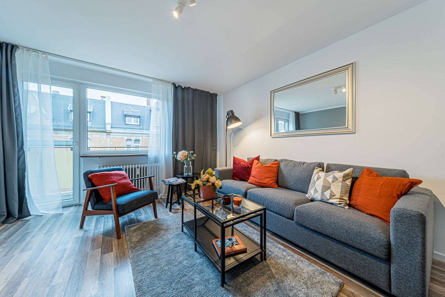Modern eingerichtete Wohnung in toller Nordendlage, 60316 Frankfurt am Main (Nordend-Ost Nordend-West Ostend)
