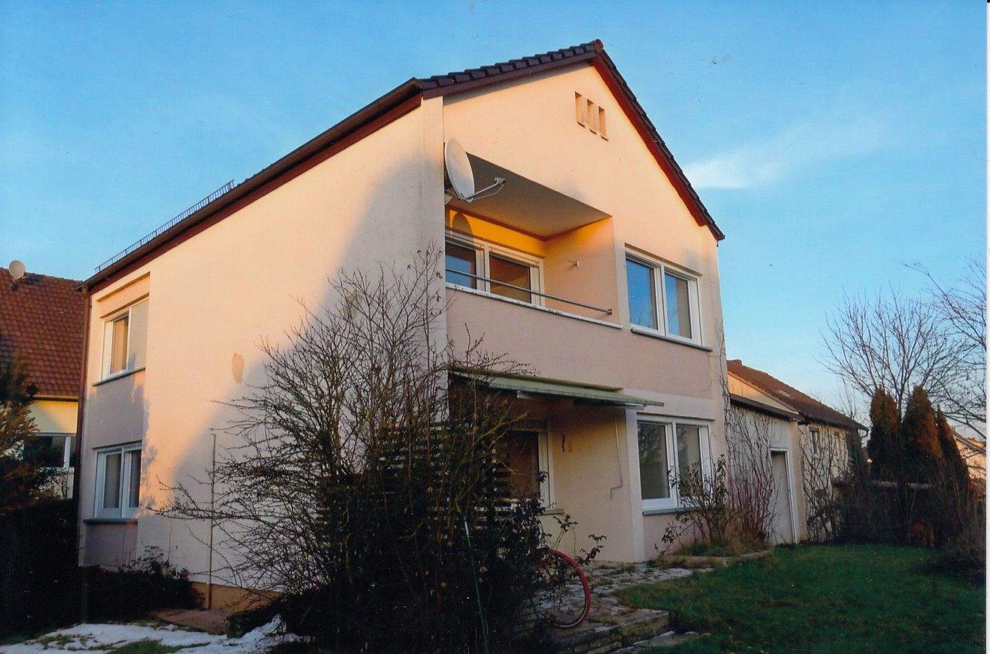 Modernes EFH in 97618 Wülfershausen an der Saale zu vermieten !, 97618 Wülfershausen a.d. Saale