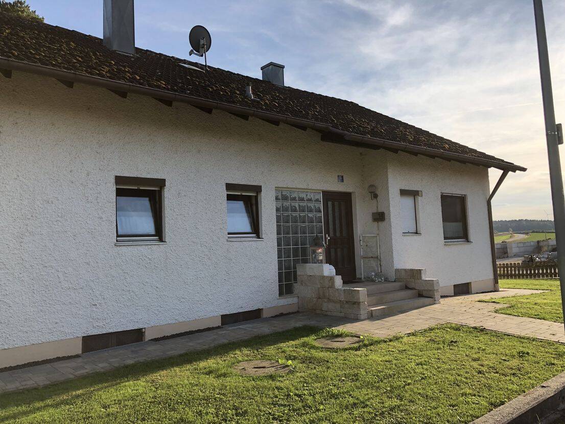 Freundliches Einfamilienhaus in traumhafter Lage, 92339 Beilngries