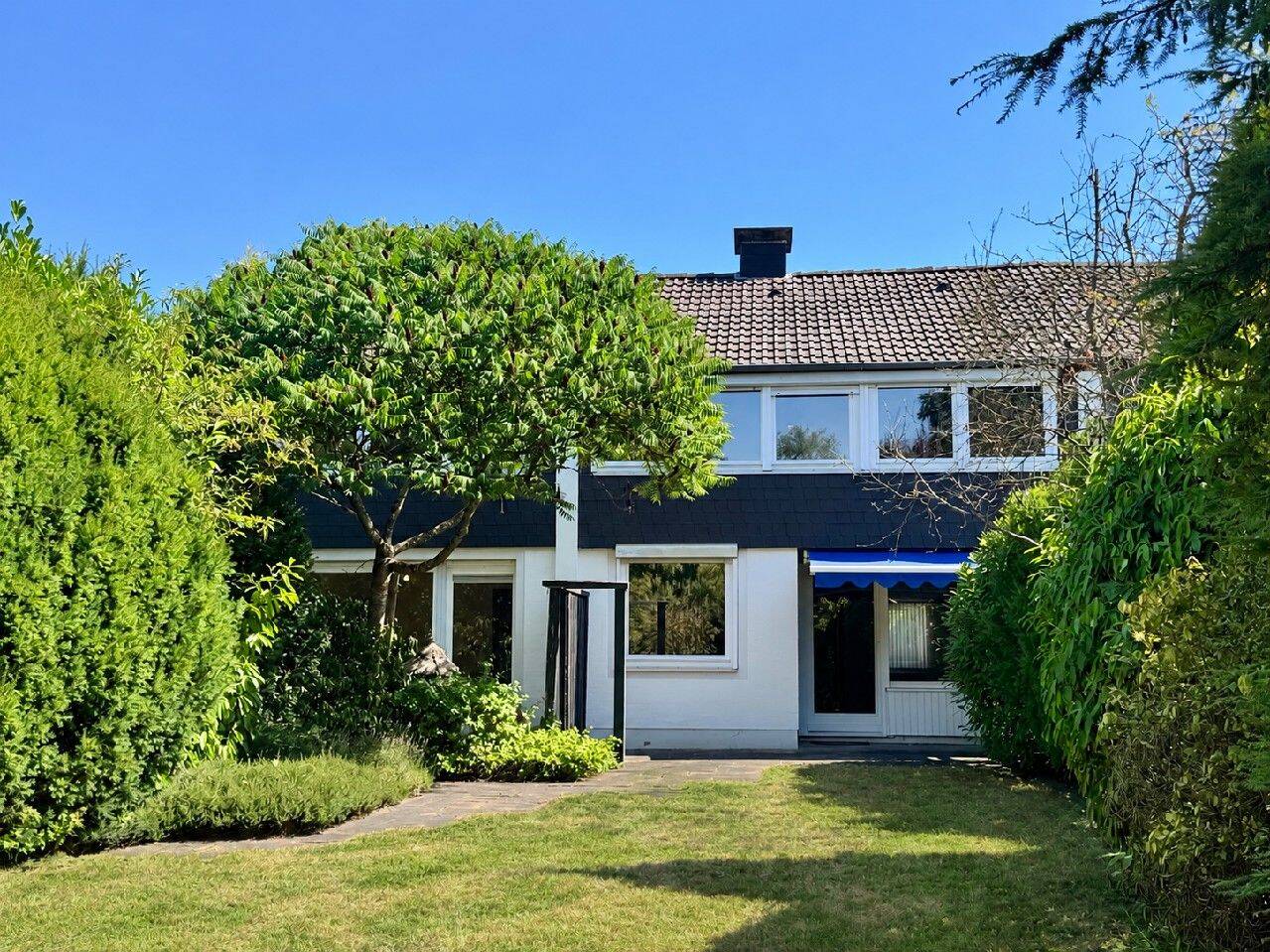Familienparadies mit extra viel Platz und uneinsehbarem Garten, 49088 Osnabrück (Dodesheide Gartlage Sonnenhügel)