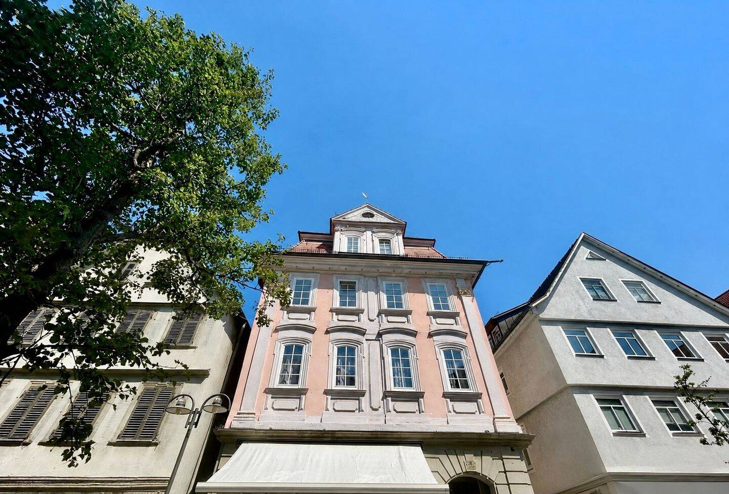 Dachgeschosswohnung im denkmalgeschützten Altbau mit Charme und Flair in Öhringen, 74613 Öhringen