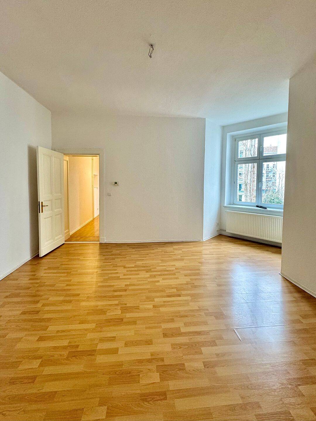 45 m² Altbau im Boxhagener Kiez mit Potenzial zur 2 Zimmer Wohnung, 10245 Berlin (Friedrichshain-Kreuzberg Friedrichshain)