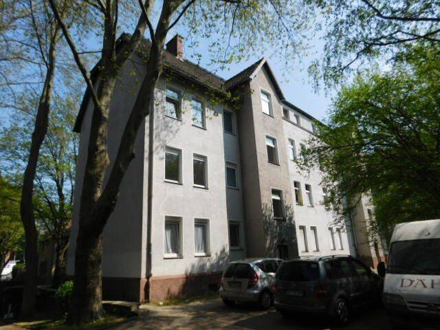 Einziehen und Wohlfühlen – großzügige 2-Zimmer-Wohnung mit Wohnküche und neuem Laminatboden…, 47053 Duisburg (Altstadt Dellviertel Hochfeld Wanheimerort)