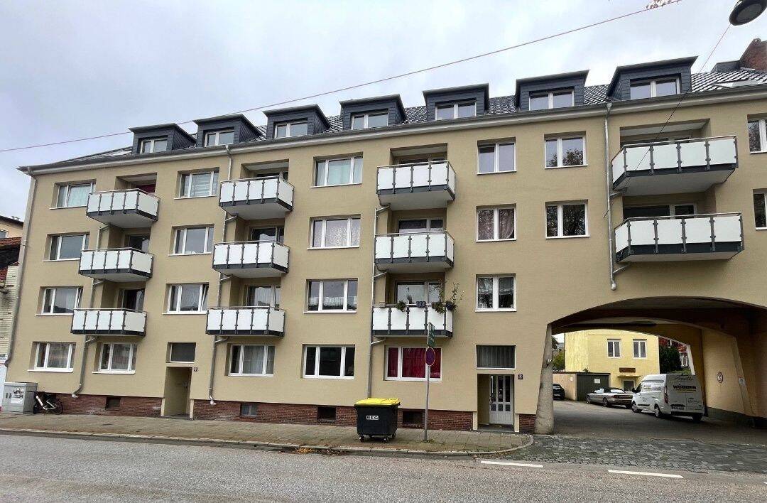 Zentral gelegene 4 Zimmer Wohnung mit 2 Balkonen in Geestemünde, 27570 Bremerhaven (Geestemünde)