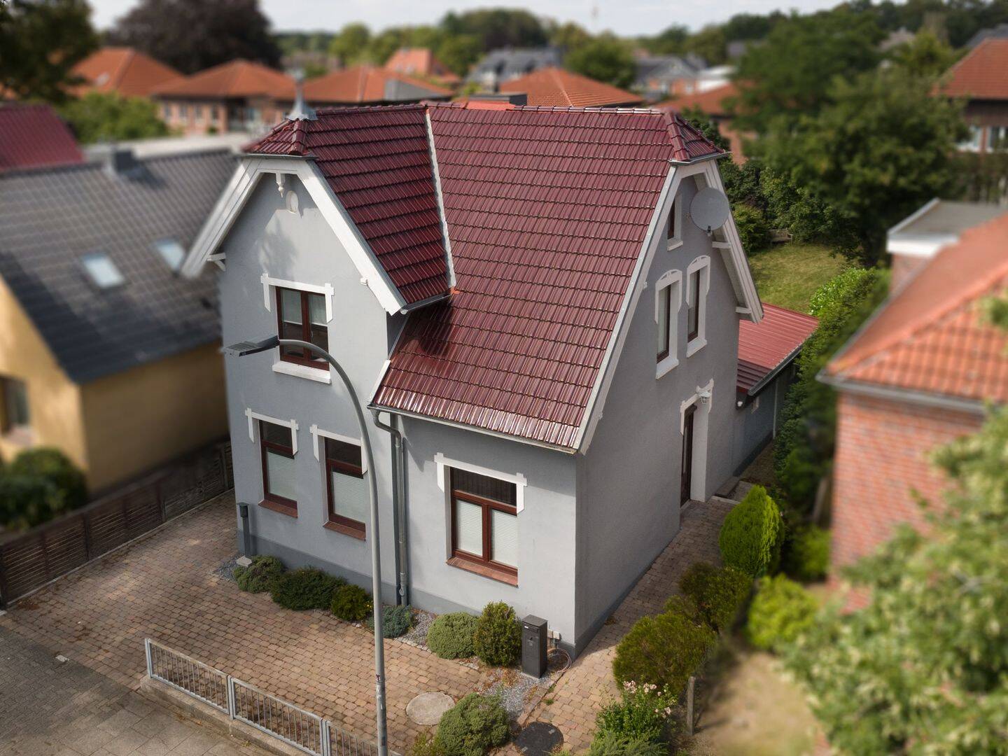 Klassische Stadtvilla in begehrter Lage von Bad Segeberg, 23795 Bad Segeberg