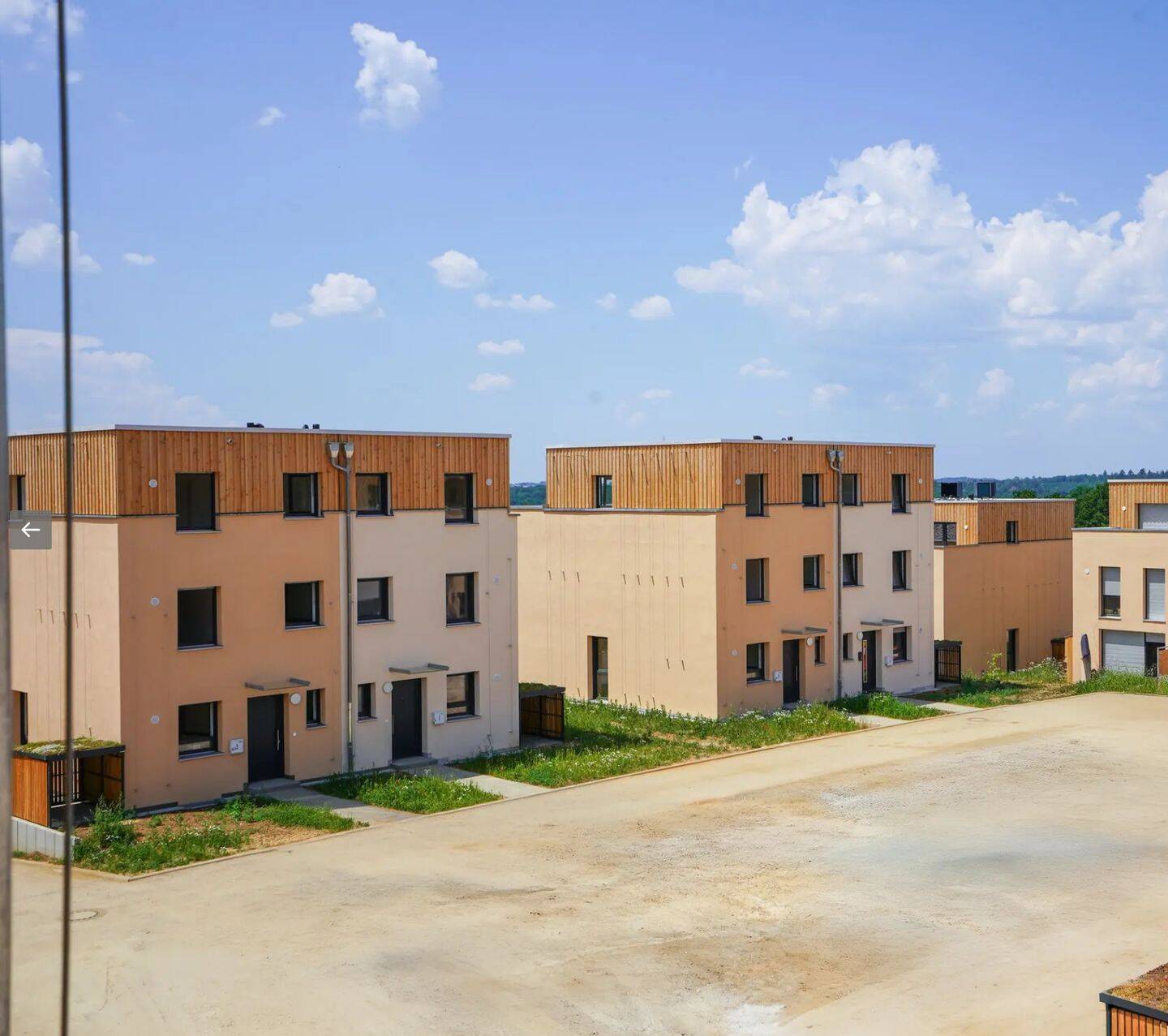 Erstbezug „am Tannenwäldle“: Doppelhaushälfte mit Gartenzimmer, 173 m², 5 Zimmer, 73431 Aalen
