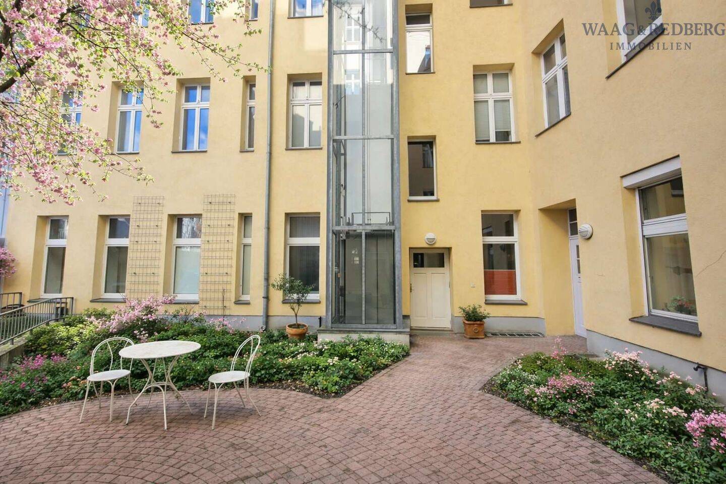 Sofort einziehen! Sanierter Altbau-Traum in Schöneberger Kiezlage, 10823 Berlin (Tempelhof-Schöneberg Schöneberg)