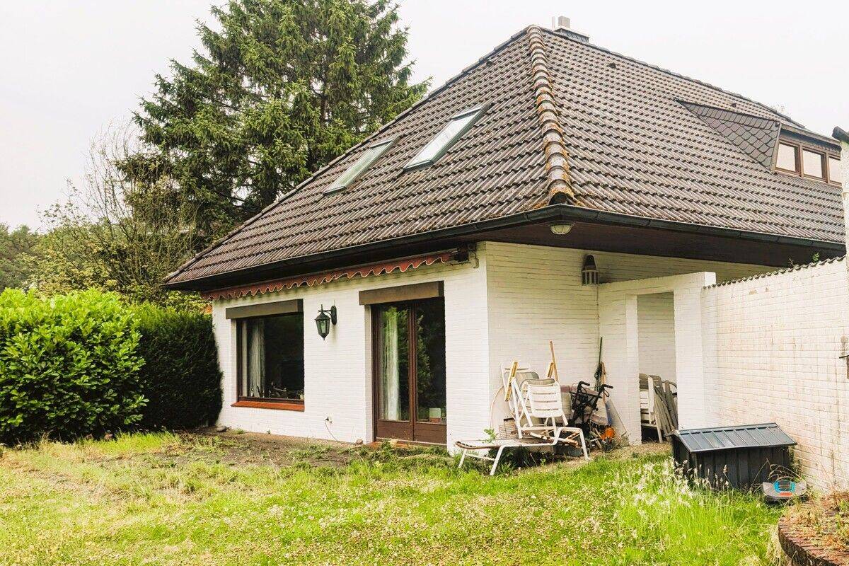 BERGSTEDT: Villa in Traumlage, Grundstück 960m² 500m zu: U-Bahn, div. Supermärkte, 22395 Hamburg (Wandsbek Bergstedt Poppenbüttel Sasel Wohldorf-Ohlstedt)