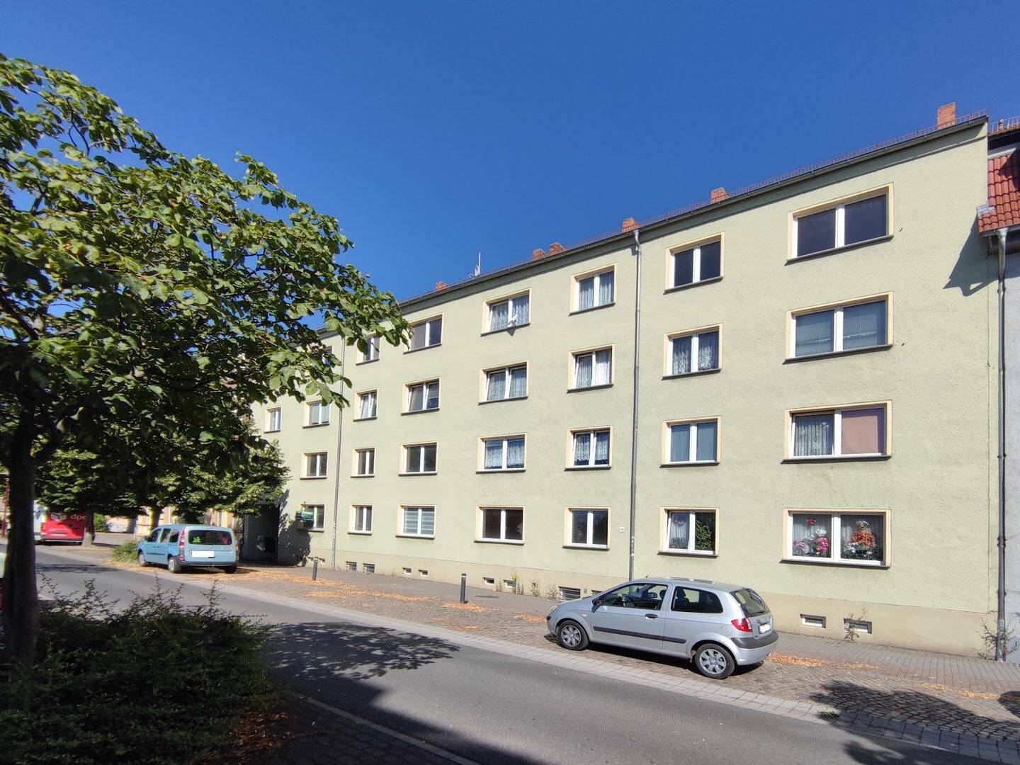 VIER ZIMMER mit BALKON, 4838 Eilenburg