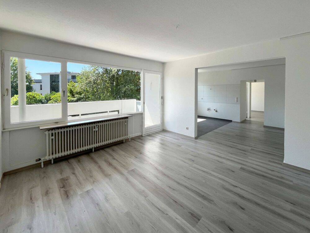 Ihr neues sonniges Zuhause. Modernisierte 2-Zimmer-Wohnung in beliebter Lage von Bad Homburg, 61348 Bad Homburg v.d. Höhe