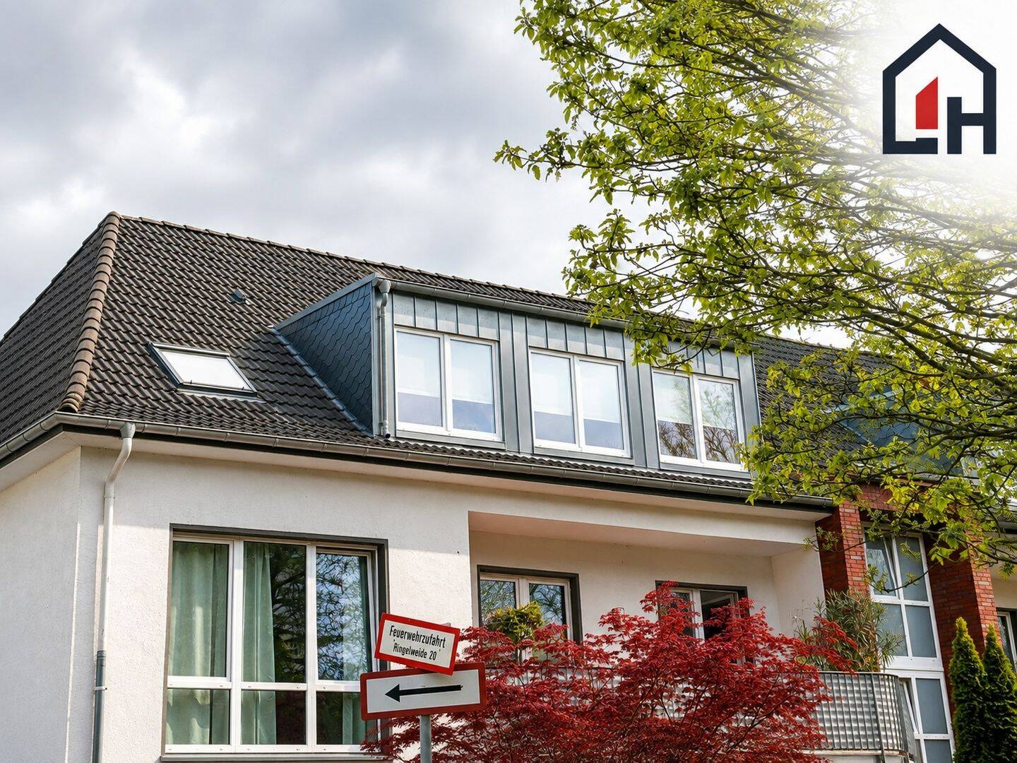 Großzügig wohnen in Düsseldorf-Bilk: 3 Zimmer, hochwertige Einbauküche & Einzelgarage, 40223 Düsseldorf (Bilk Flehe Unterbilk)