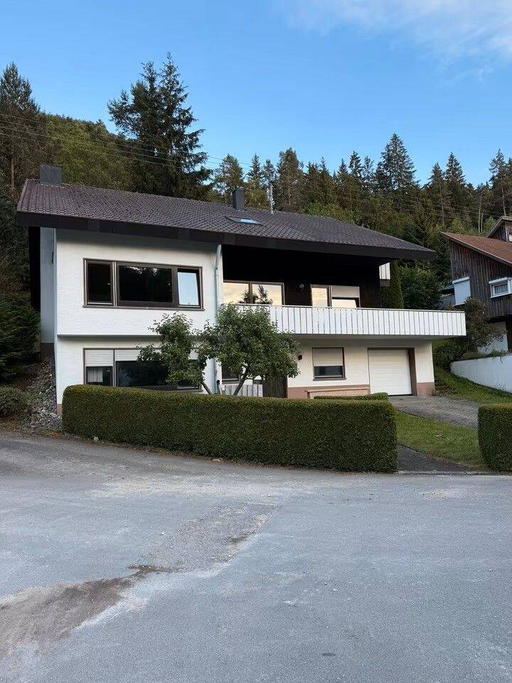 Einfamilienhaus zu vermieten, 78564 Reichenbach am Heuberg