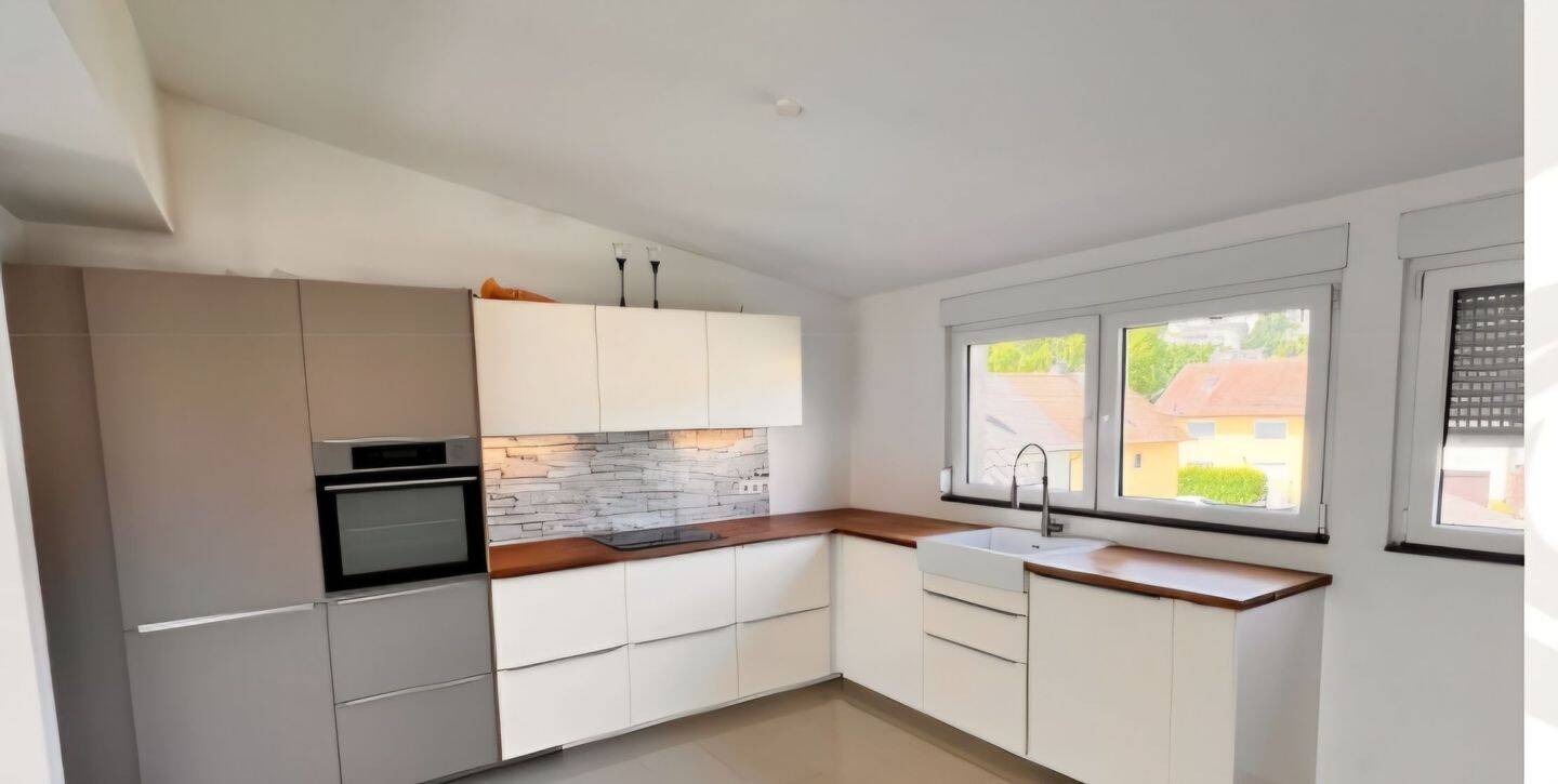 Helle 4ZKB Dachgeschosswohnung in Bad Rappenau, 74906 Bad Rappenau