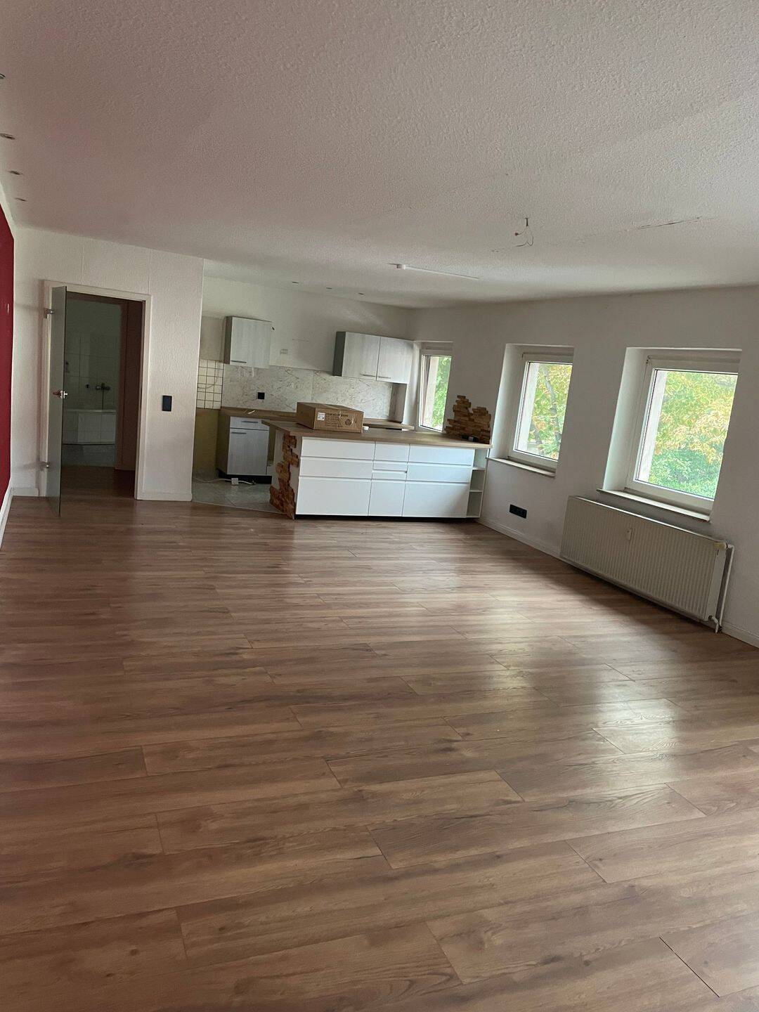 Großzügige 3-4 Raumwohnung mit 133m2 in Magdeburg Ottersleben, 39116 Magdeburg (Beyendorfer Grund Lemsdorf Ottersleben Sudenburg)