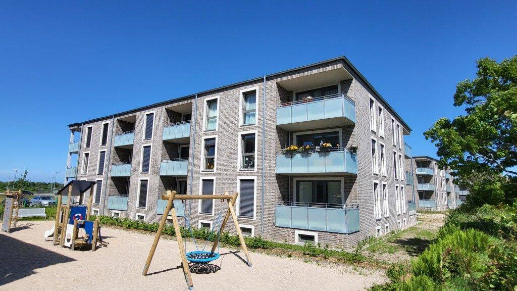 Moderne barrierearm geplante Wohnung mit Loggia, 25813 Husum