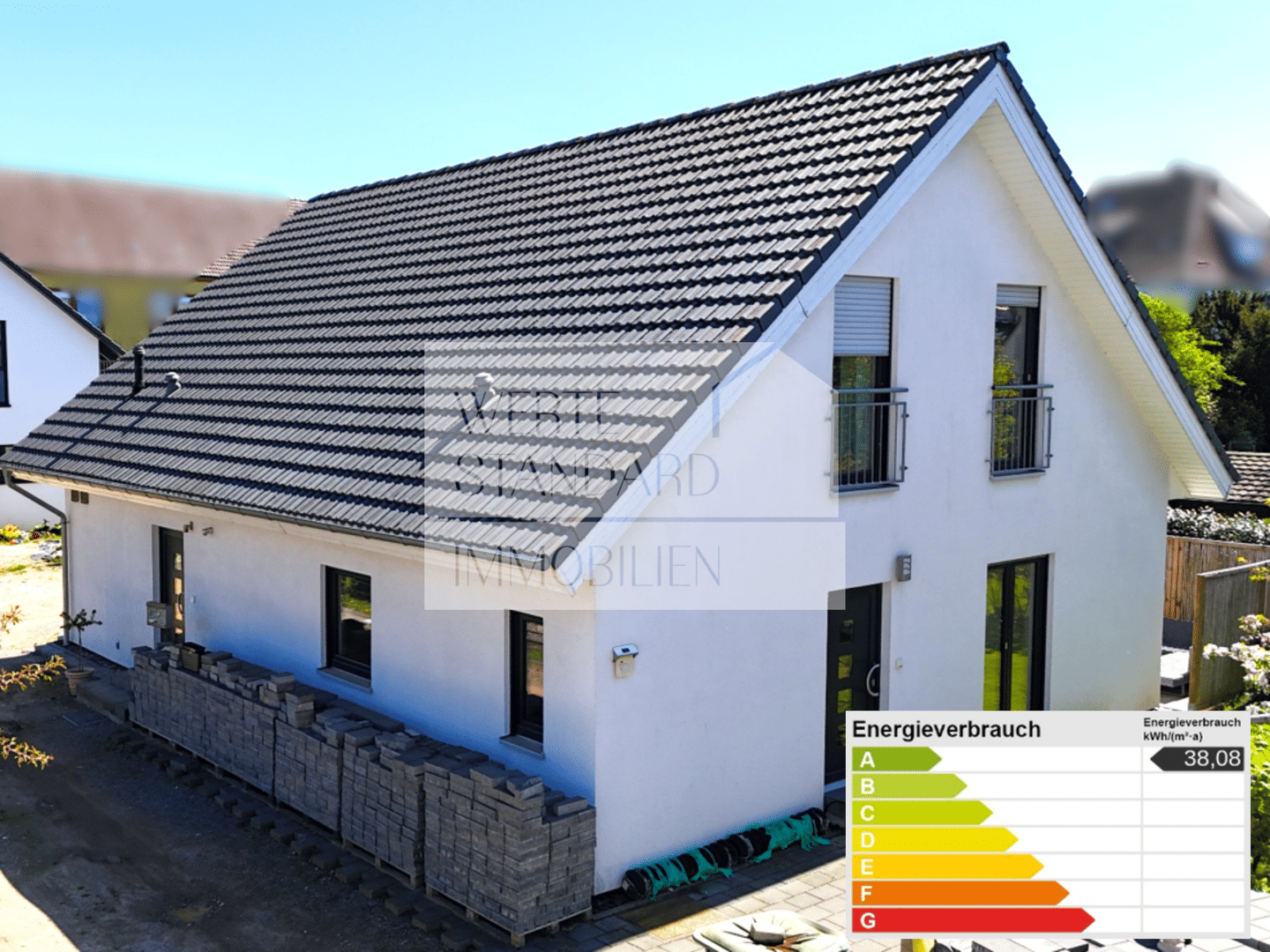 ,,Einfamilienhaus mit Einliegerwohnung und 2 Eingängen ´´, 32257 Bünde