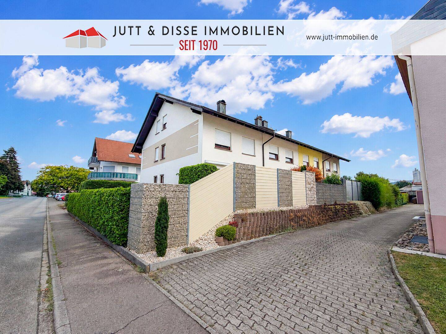 Gepflegtes Reihenhaus mit neuer Heizung 2025 und Garage in Bühl-Vimbuch, 77815 Bühl