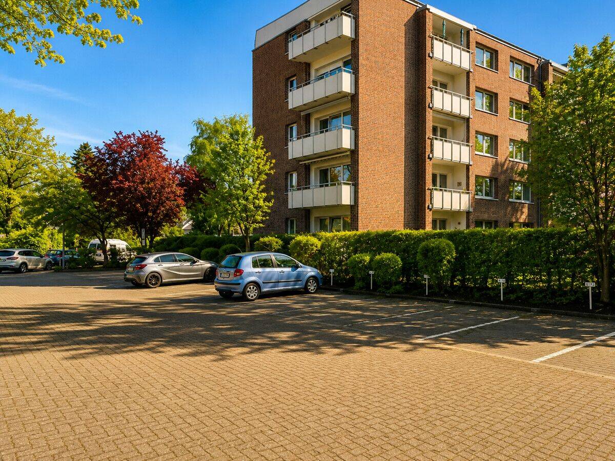 3 Zimmer Eigentumswohnung mit Balkon und moderner Ausstattung in Norderstedt, 22850 Norderstedt