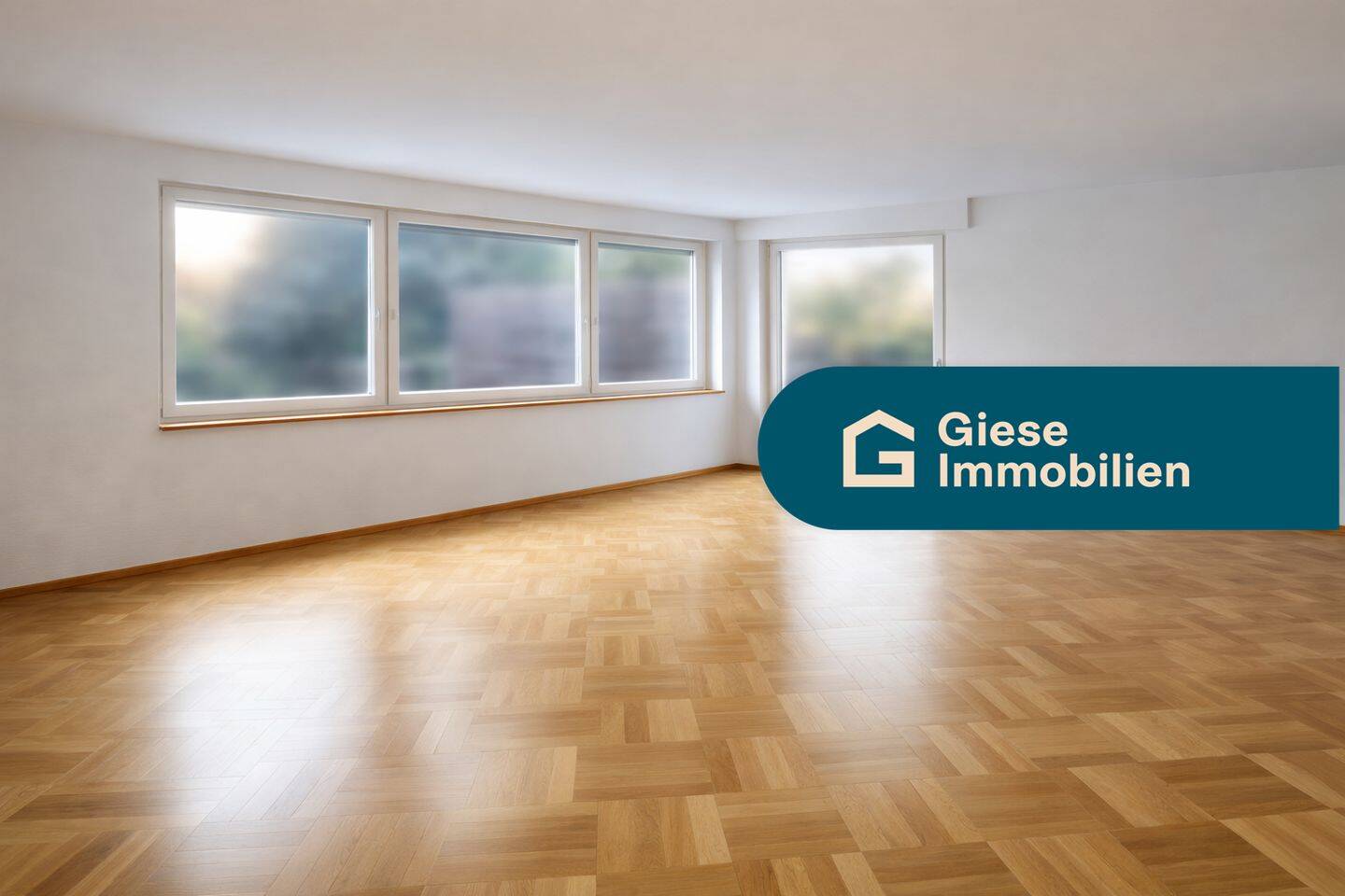 Großzügiges Wohnen: 4 Zimmer mit Balkon und Terrasse, 70188 Stuttgart (Mitte Ost)