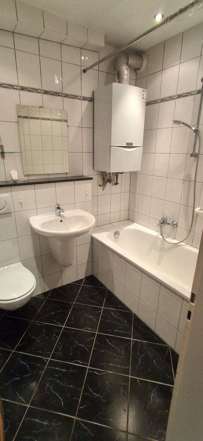 Schöne 2-Zimmer Wohnung in zentraler Südstadtlage, 42119 Wuppertal (Elberfeld)