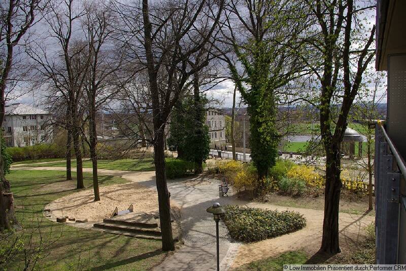 Modern eingerichtete 2 Raum Wohnung mit großem Blk und Ebk, 1099 Dresden