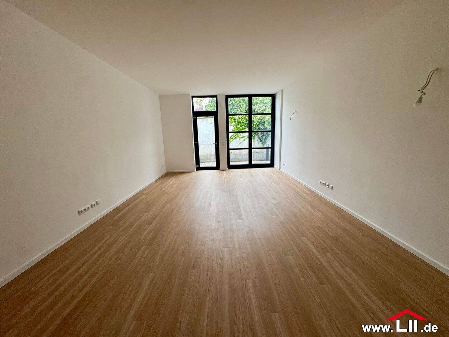 Kernsanierte 1-Zimmer-Wohnung mit modernem Loft-Flair in Heddernheim, 60439 Frankfurt am Main (Heddernheim Kalbach Niederursel Praunheim)