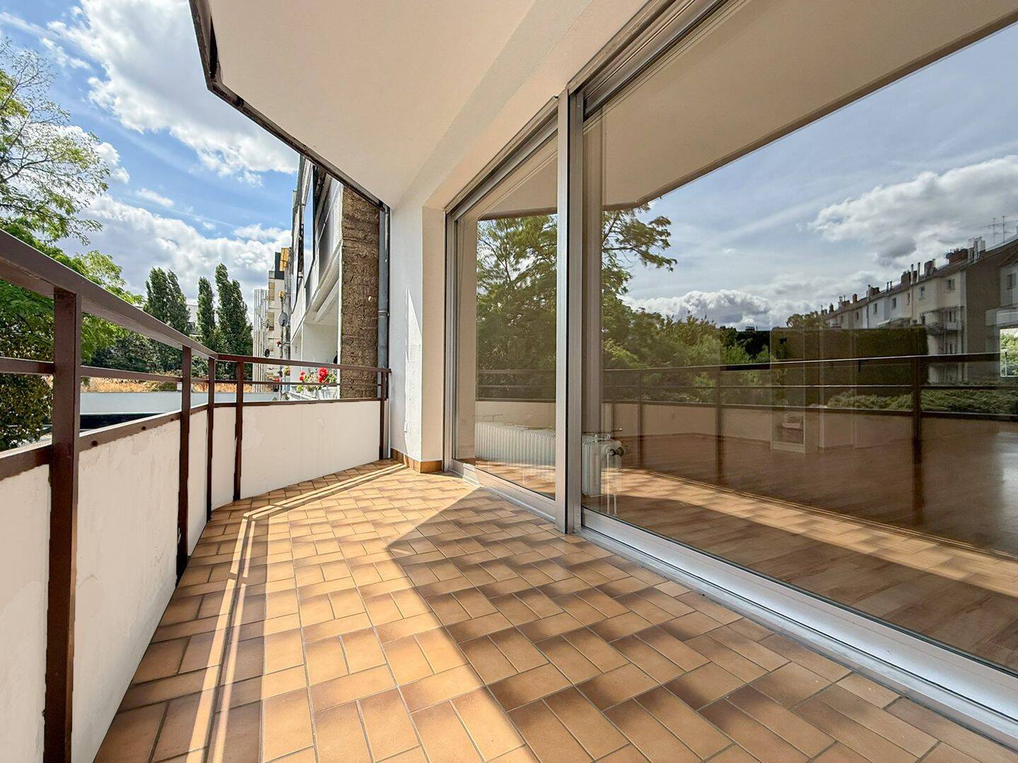 2 Zimmer – hell und bezugsfrei, 40227 Düsseldorf (Eller Oberbilk)