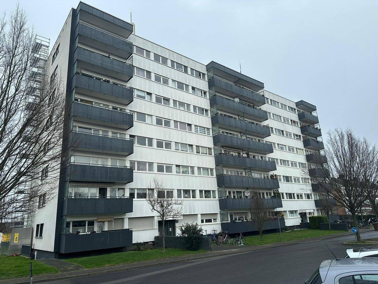 schöne 2 Zimmer Erdgeschosswohnung mit Balkon und Aufzug im Haus, 47877 Willich