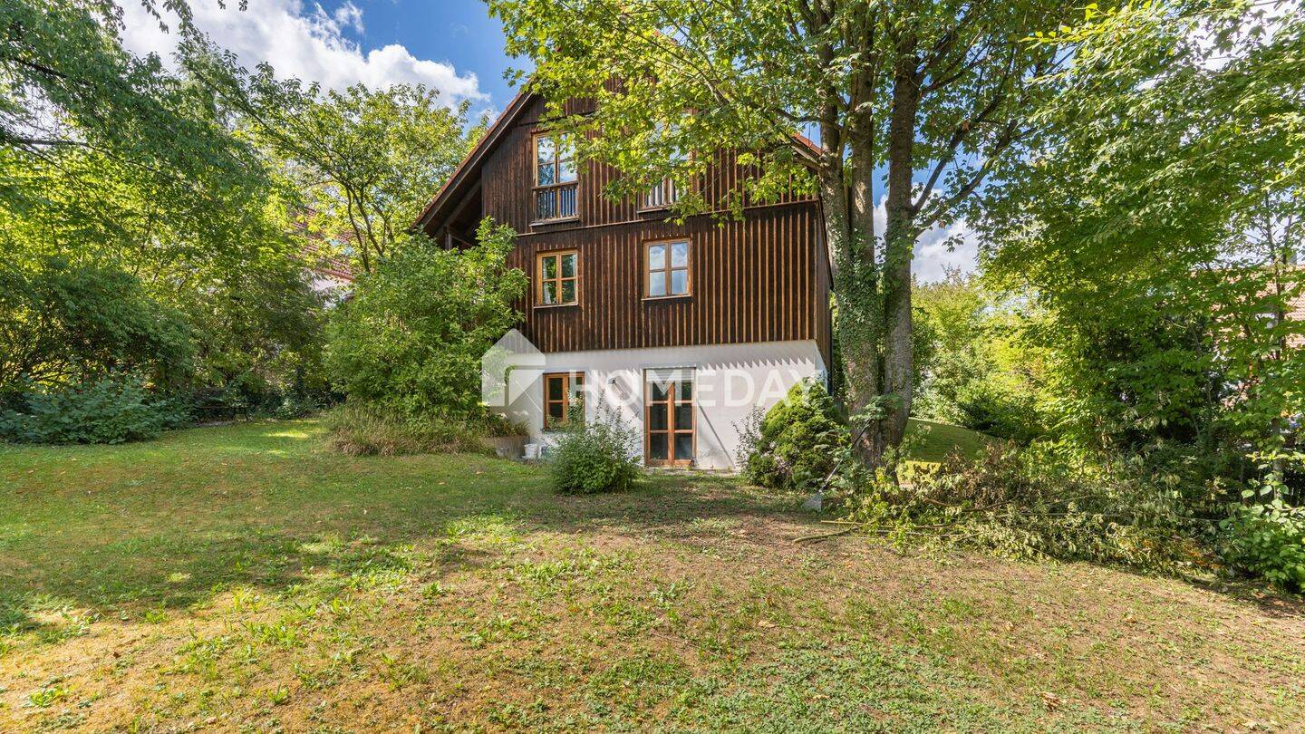 Freiraum für die Familie – fünf Zimmer, großer Garten und vier Stellplätze, 93077 Bad Abbach