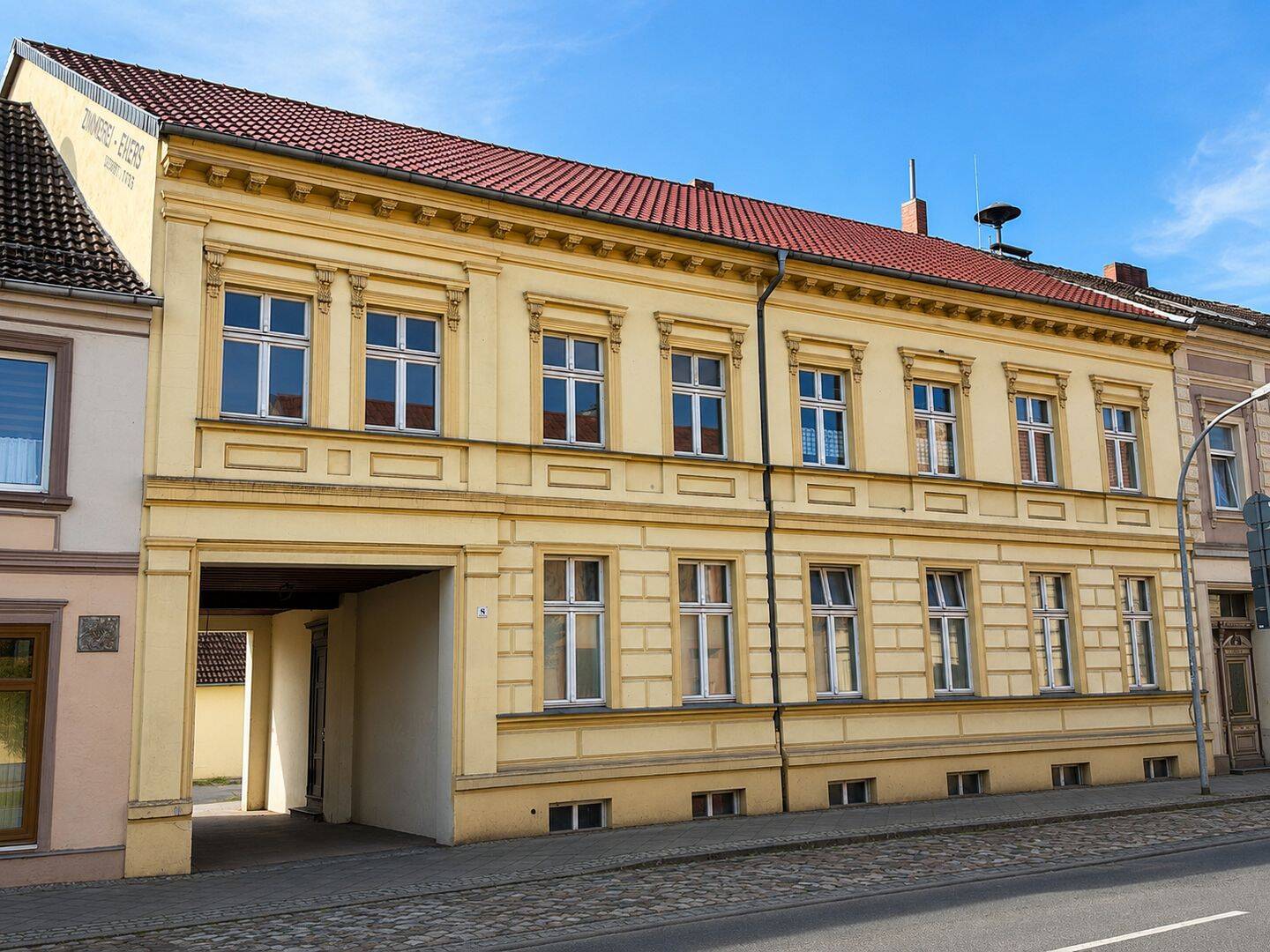 Denkmalgeschütztes Wohn- und Geschäftshaus im Stadtzentrum von Fehrbellin, 16833 Fehrbellin