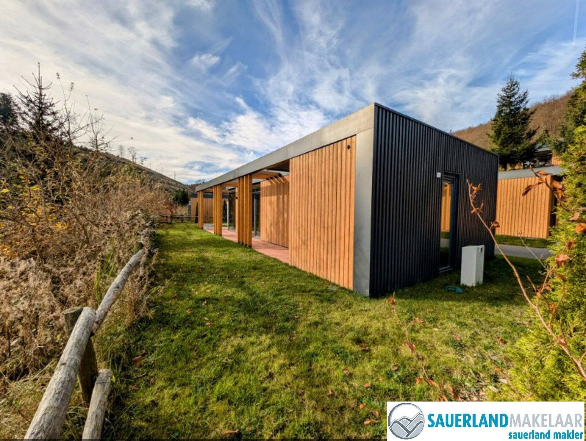Neubau-Ferienhaus D06 (Typ A) in Winterberg-Niedersfeld – 236 qm Grundstück mit Renditechancen!, 59955 Winterberg
