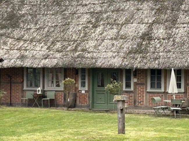 PROVISIONSFREI – Wendland – Zwei 2024 auf sehr hohem Niveau sanierte Landhäuser in Ortsrandlage, 29494 Trebel