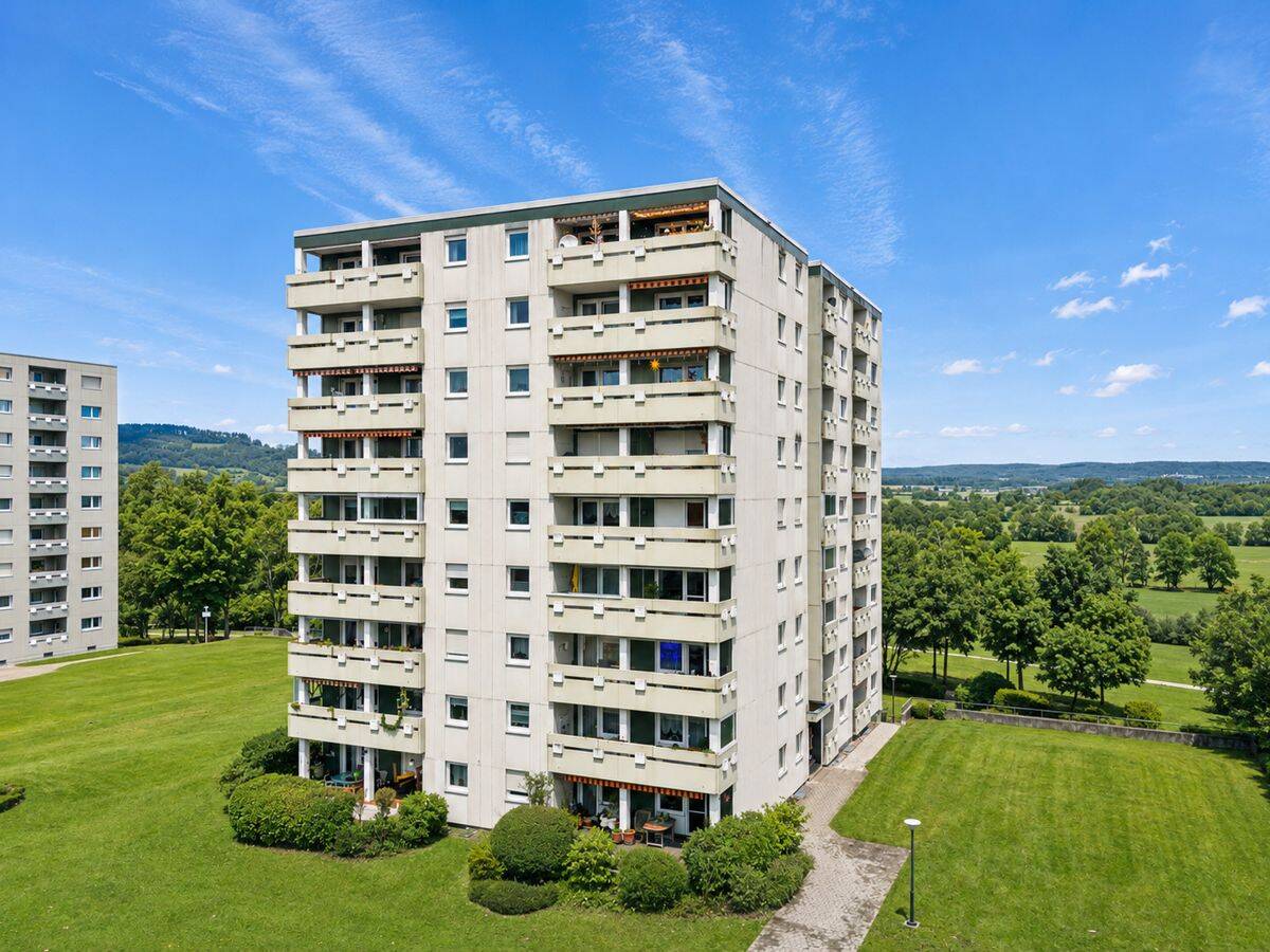 Wundervoller Blick ins Grüne – Moderne 3-Zi.-Wohnung mit Balkon & TG-Stellplatz in Singen-Nord, 78224 Singen (Hohentwiel)